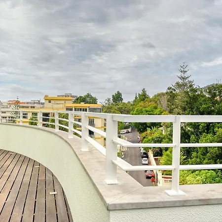 Jasmineiro, A In Madeira Appartamento